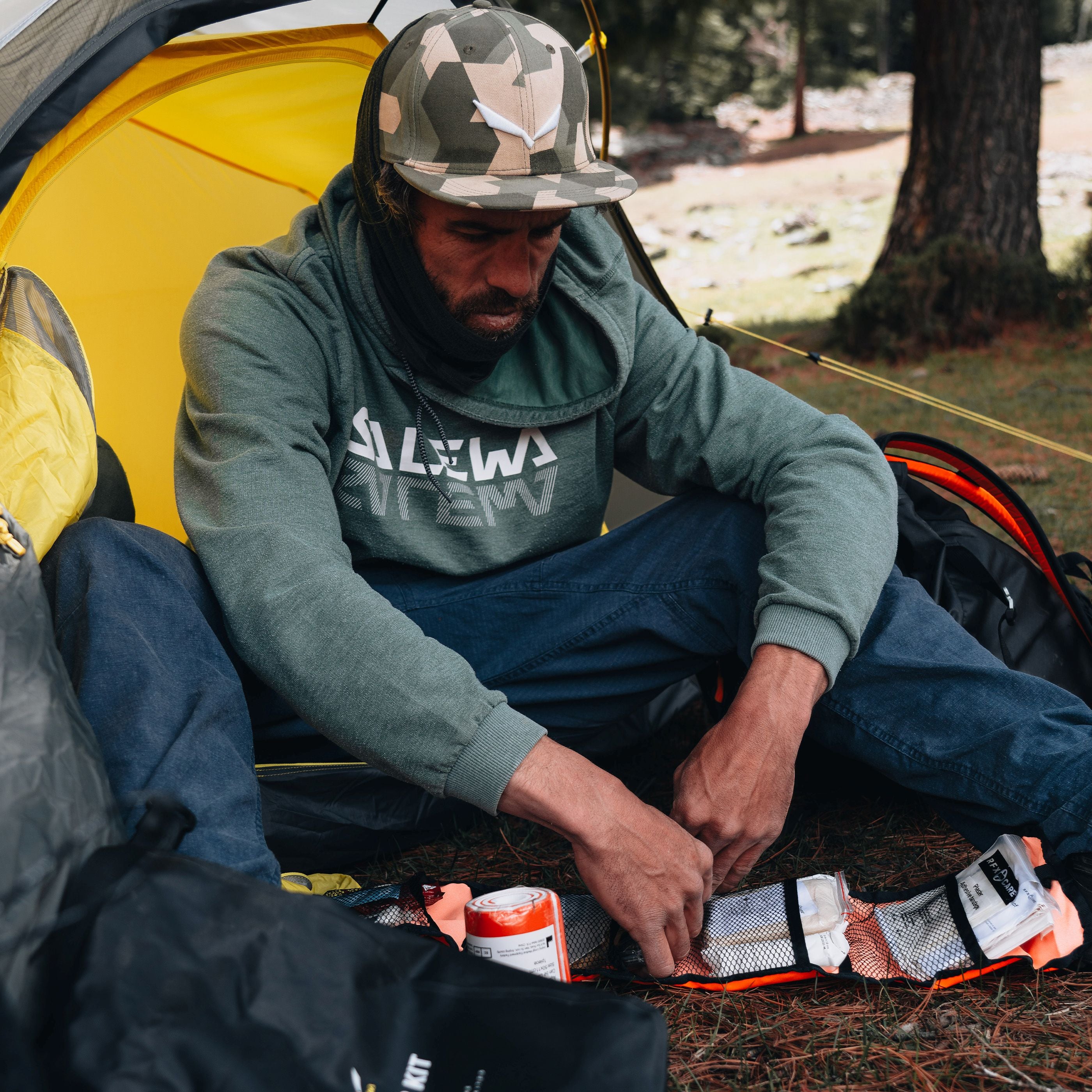 SALEWA FIRST AID KIT EXPEDITION - ENSIAPUPAKKAUS